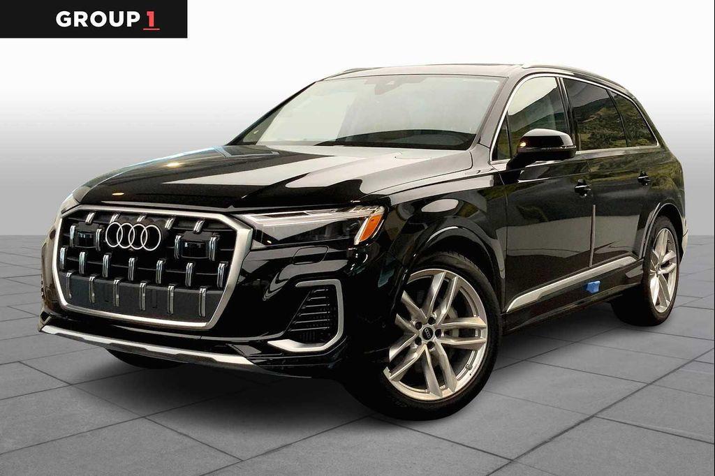 new 2025 Audi Q7 car, priced at $76,205