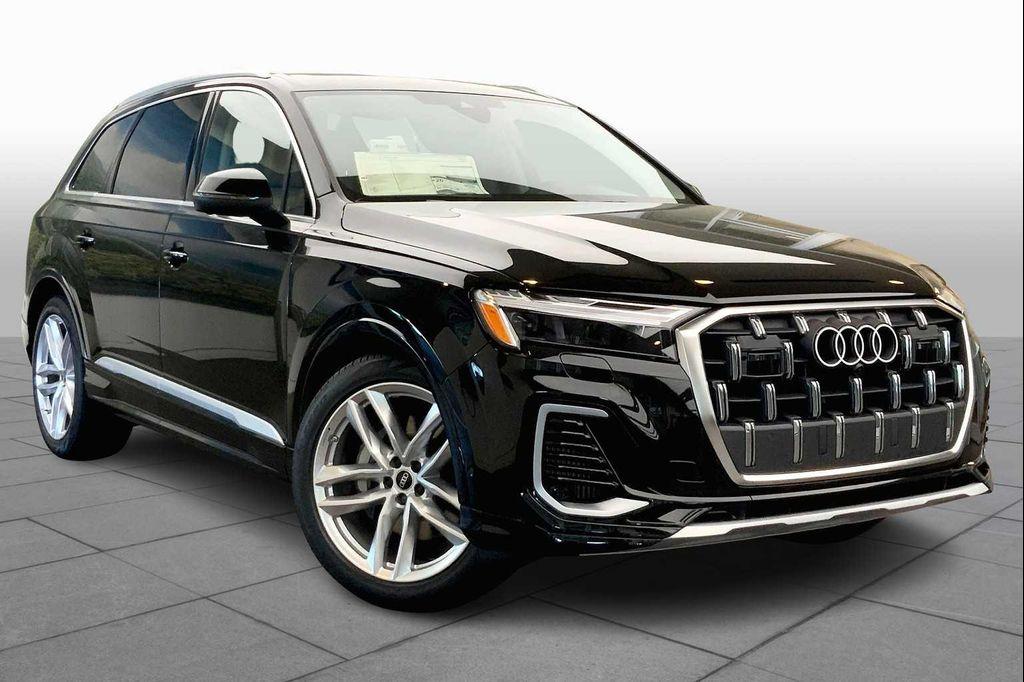 new 2025 Audi Q7 car, priced at $76,205