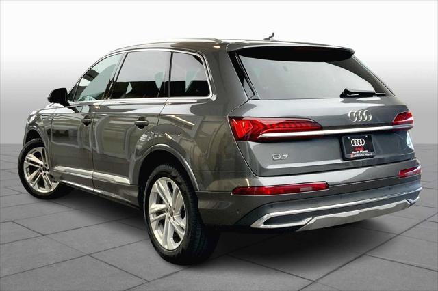 used 2024 Audi Q7 car, priced at $46,390