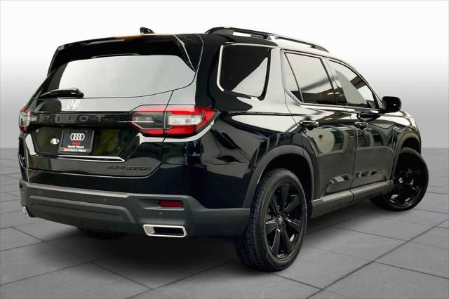 used 2025 Honda Pilot car, priced at $49,231