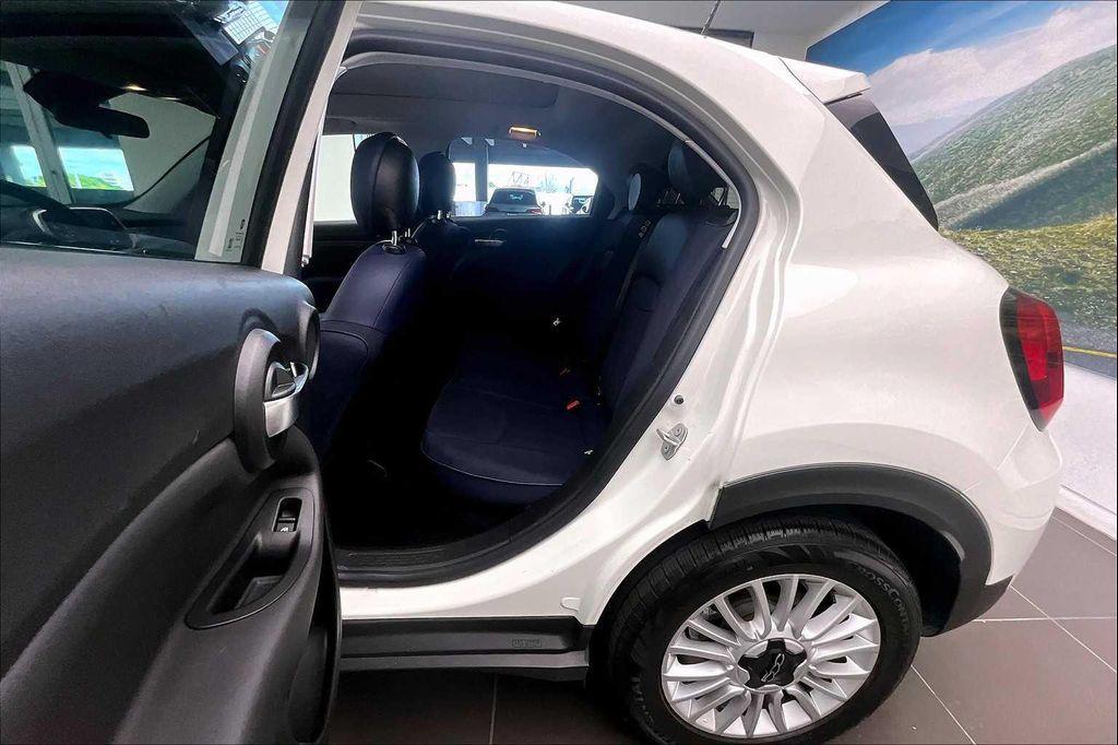 used 2022 FIAT 500X car, priced at $20,211