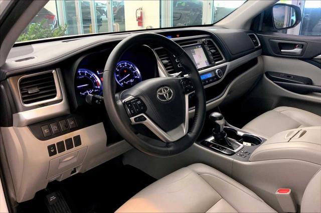 used 2019 Toyota Highlander car, priced at $25,912