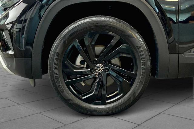 used 2022 Volkswagen Atlas car, priced at $27,124