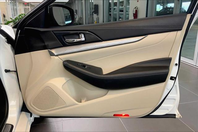 used 2017 Nissan Maxima car, priced at $13,490