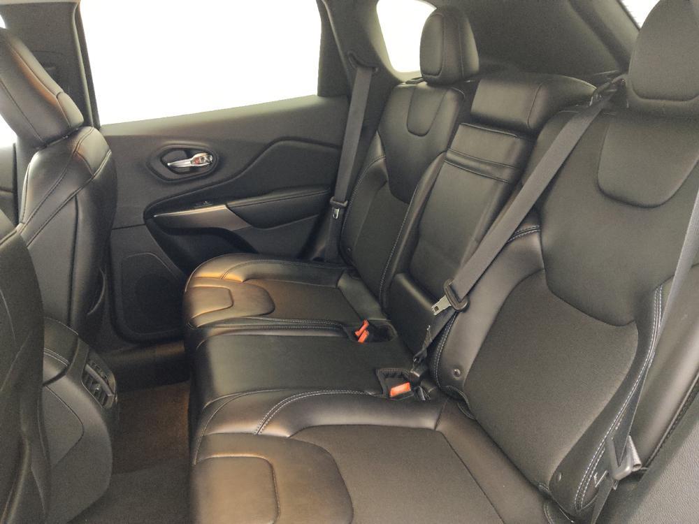 used 2019 Jeep Cherokee car, priced at $17,595