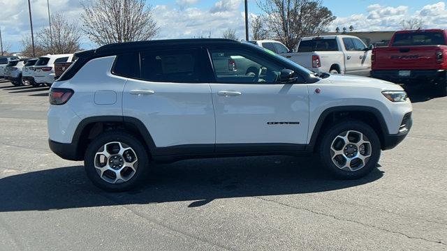 new 2022 Jeep Compass car, priced at $39,985