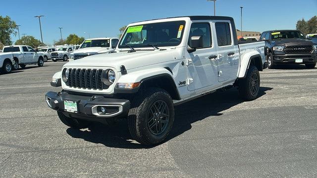 new 2024 Jeep Gladiator car, priced at $50,055