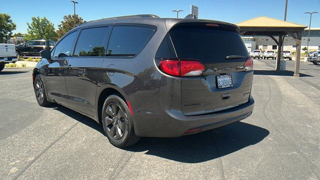 used 2019 Chrysler Pacifica Hybrid car, priced at $35,540