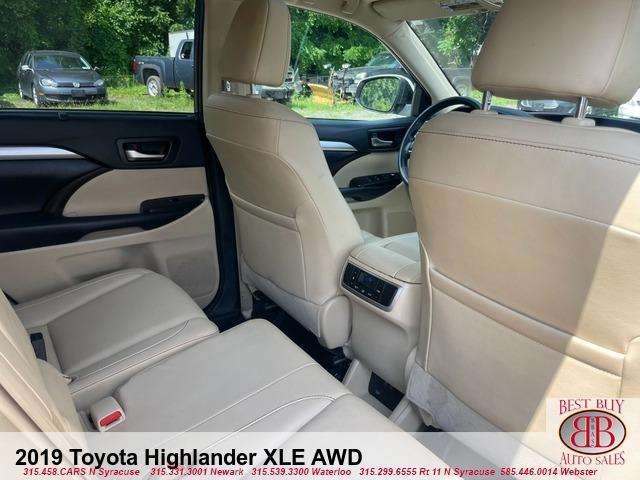 used 2019 Toyota Highlander car, priced at $23,995
