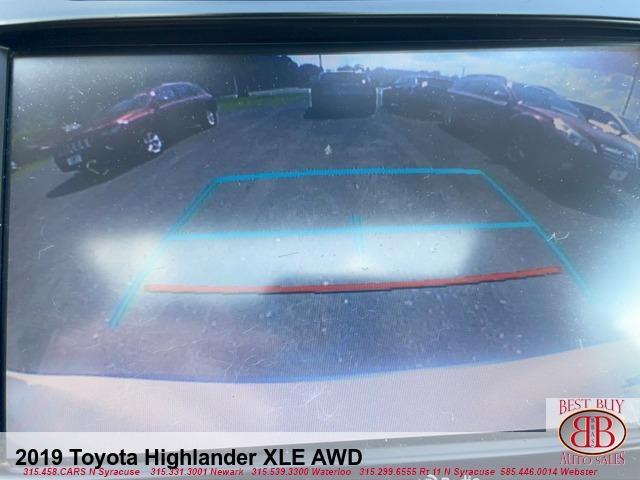 used 2019 Toyota Highlander car, priced at $23,995