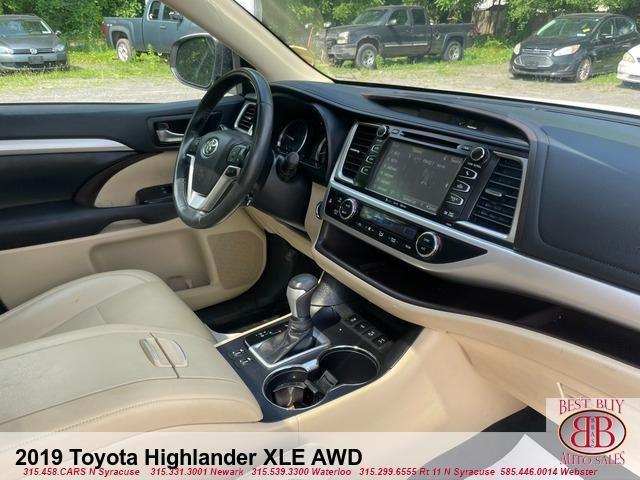 used 2019 Toyota Highlander car, priced at $23,995