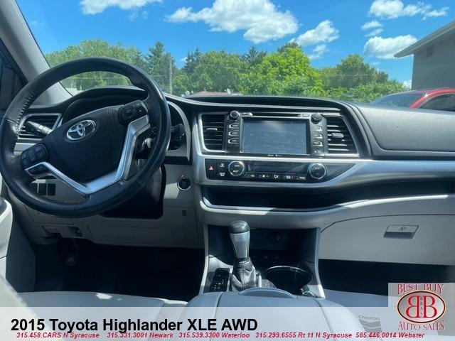used 2015 Toyota Highlander car, priced at $17,995