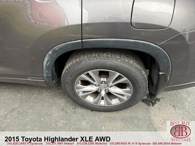 used 2015 Toyota Highlander car, priced at $16,995