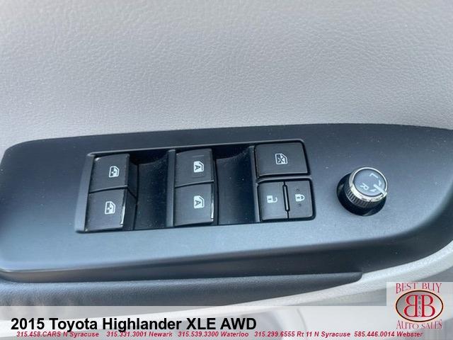 used 2015 Toyota Highlander car, priced at $15,995