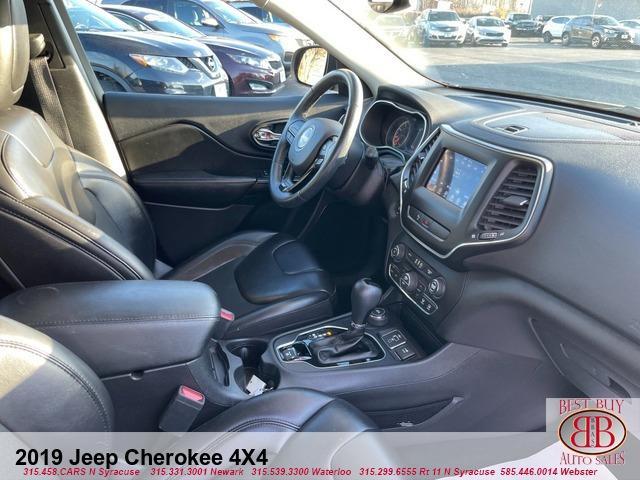 used 2019 Jeep Cherokee car, priced at $15,995