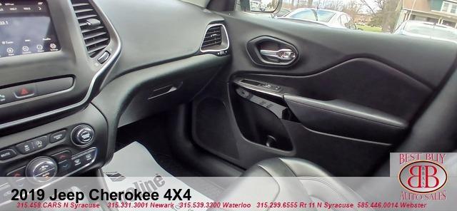 used 2019 Jeep Cherokee car, priced at $12,995