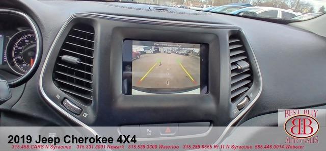 used 2019 Jeep Cherokee car, priced at $12,995