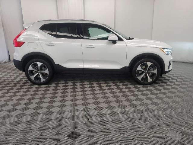 new 2024 Volvo XC40 car, priced at $48,525