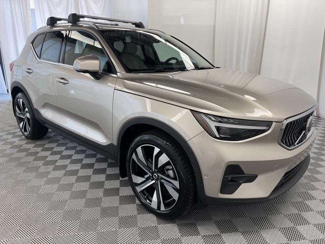 new 2024 Volvo XC40 car, priced at $46,195