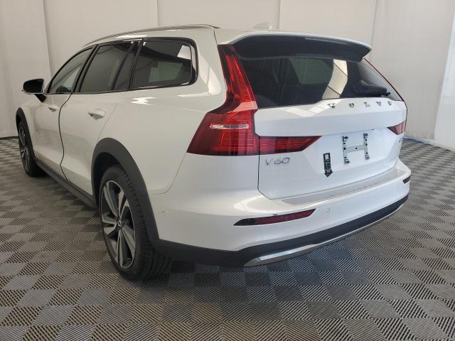 new 2024 Volvo V60 Cross Country car, priced at $54,885