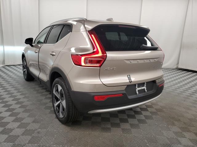 new 2024 Volvo XC40 car, priced at $48,525