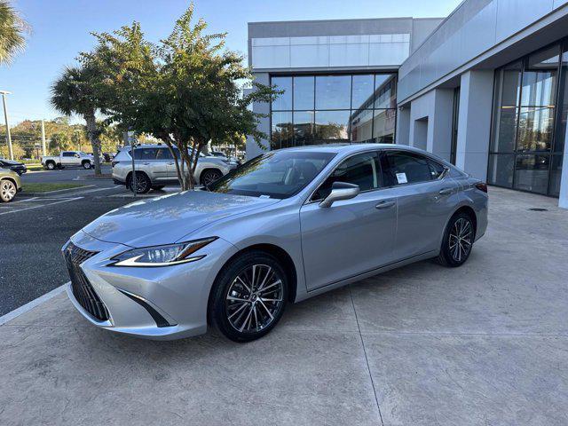 new 2025 Lexus ES 350 car, priced at $50,289