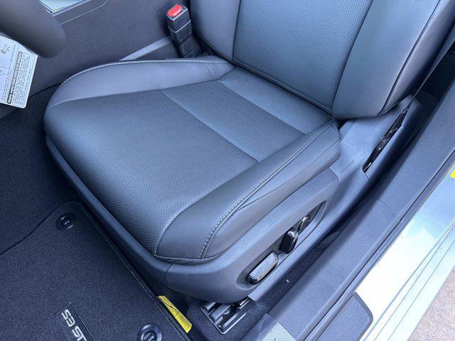 new 2025 Lexus ES 350 car, priced at $50,289