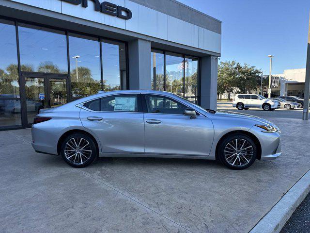 new 2025 Lexus ES 350 car, priced at $50,289