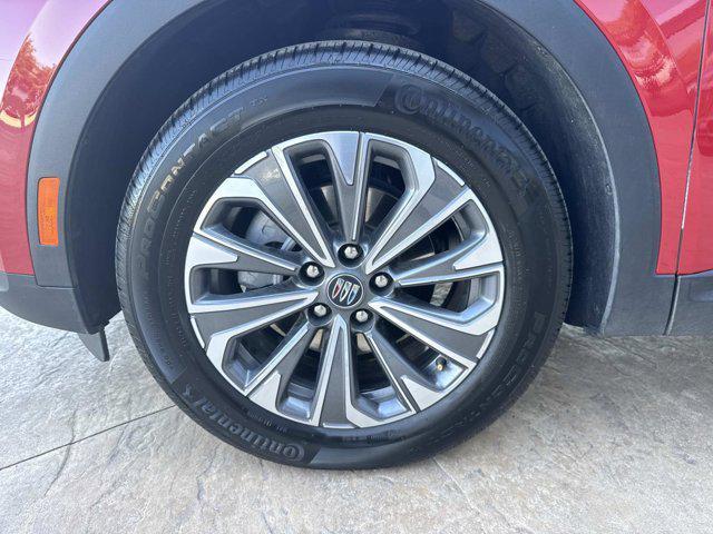 used 2025 Buick Envision car, priced at $29,440