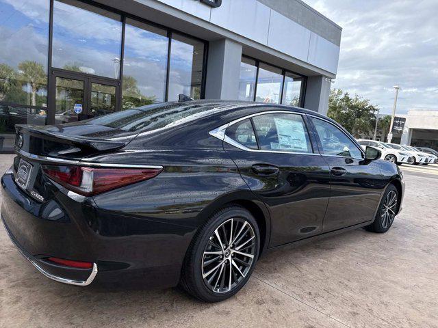 new 2025 Lexus ES 300h car, priced at $50,599