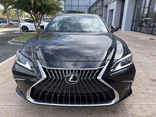 new 2025 Lexus ES 300h car, priced at $50,599