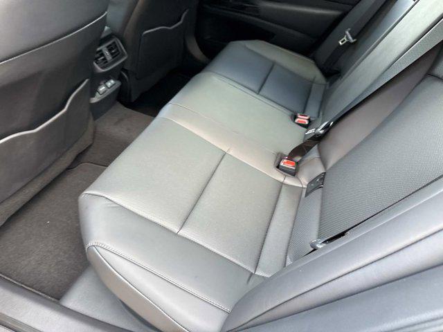 new 2025 Lexus ES 300h car, priced at $50,599