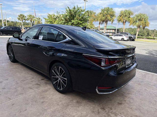 new 2025 Lexus ES 300h car, priced at $50,599