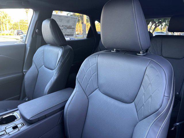 new 2025 Lexus RX 350 car, priced at $58,889