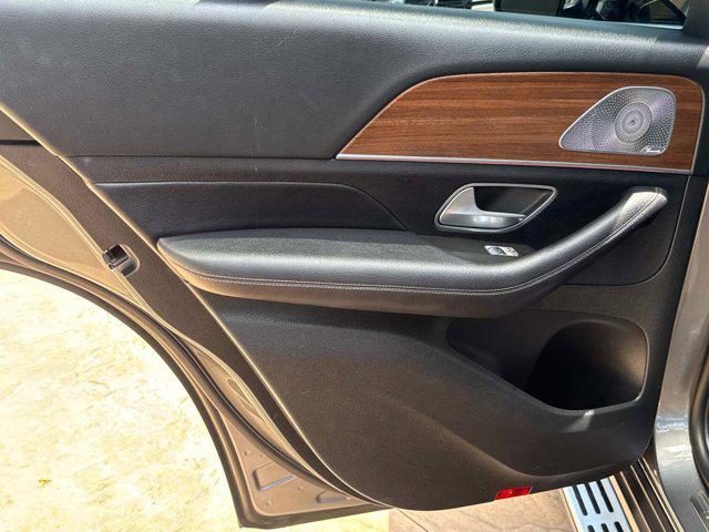 used 2020 Mercedes-Benz GLE 350 car, priced at $32,900