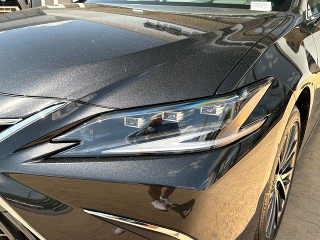 new 2024 Lexus ES 300h car, priced at $52,250