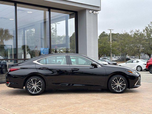 used 2024 Lexus ES 250 car, priced at $40,590