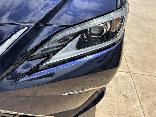 used 2025 Lexus ES 350 car, priced at $44,877
