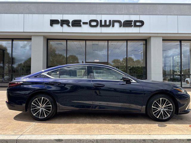 used 2025 Lexus ES 350 car, priced at $44,877