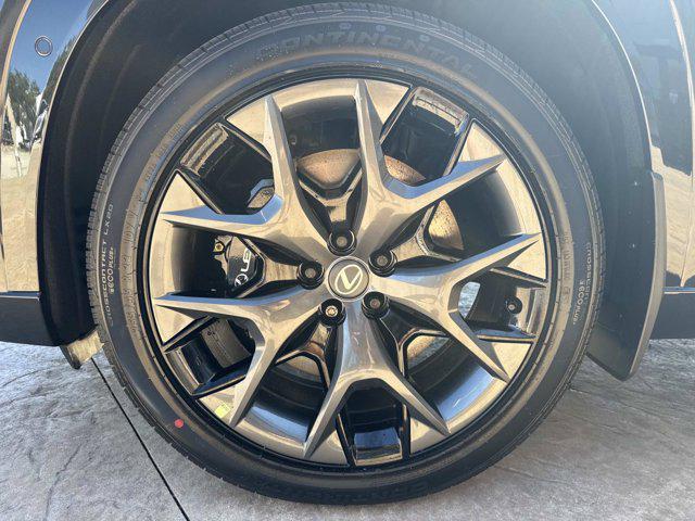 new 2026 Lexus TX 500h car, priced at $76,355