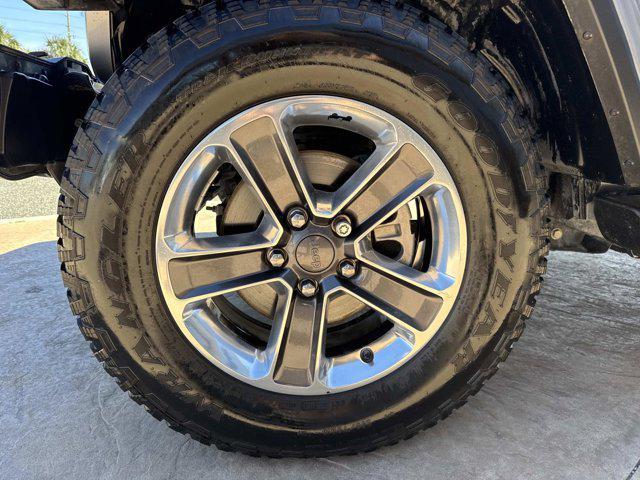 used 2018 Jeep Wrangler Unlimited car, priced at $25,380