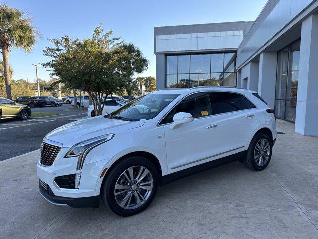 used 2025 Cadillac XT5 car, priced at $40,700