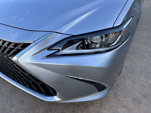 new 2025 Lexus ES 350 car, priced at $50,279
