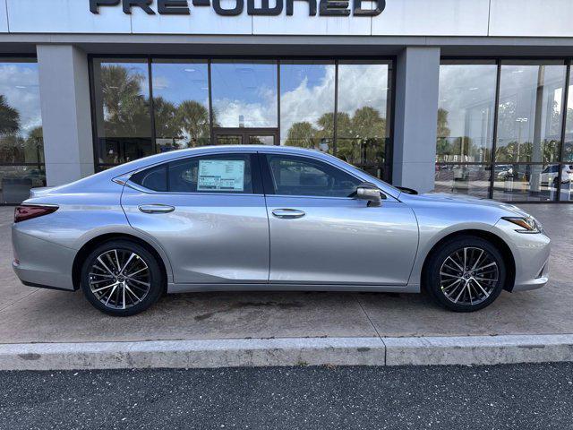 new 2025 Lexus ES 350 car, priced at $50,279