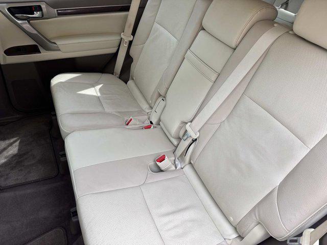 used 2019 Lexus GX 460 car, priced at $33,990