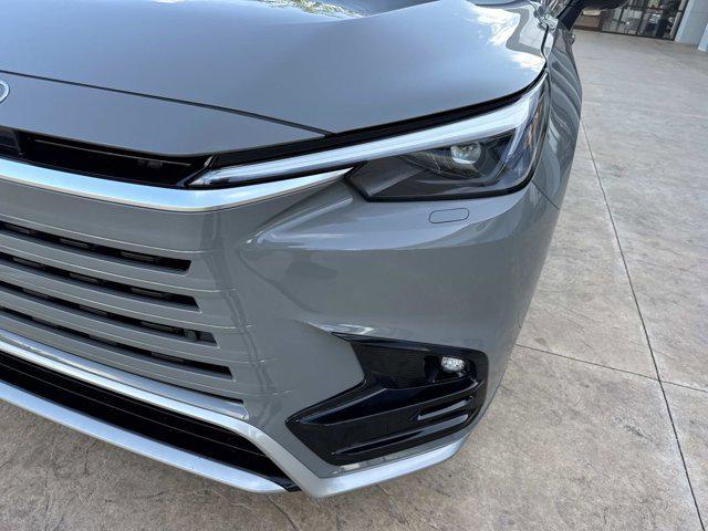 new 2026 Lexus TX 500h car, priced at $73,784