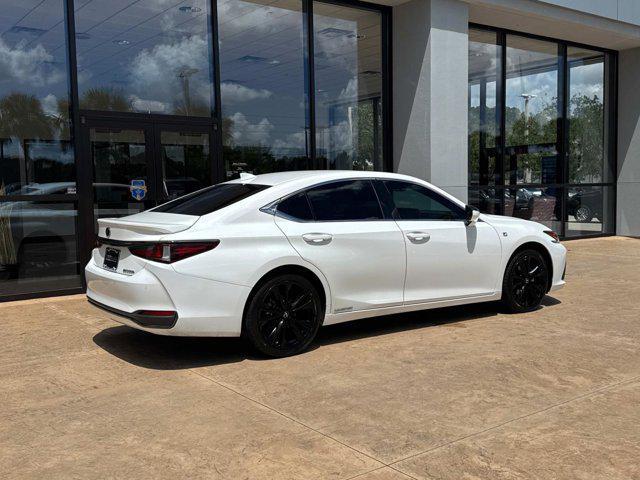used 2022 Lexus ES 300h car, priced at $34,820