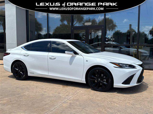 used 2022 Lexus ES 300h car, priced at $34,820