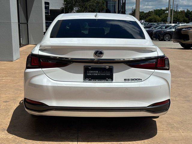 used 2022 Lexus ES 300h car, priced at $34,820