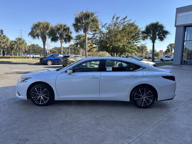new 2025 Lexus ES 350 car, priced at $50,289